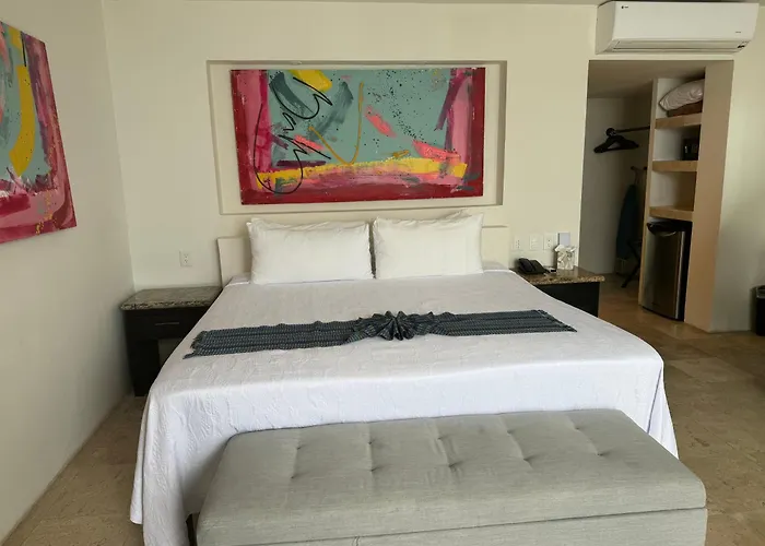 Hotel Delfin Vista Pier Beach Front